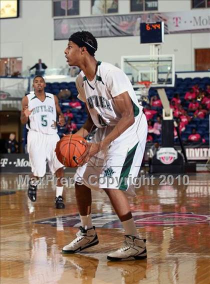 Thumbnail 1 in Butler vs Yates (T-Mobile Invitational) photogallery.