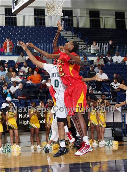 Thumbnail 2 in Butler vs Yates (T-Mobile Invitational) photogallery.