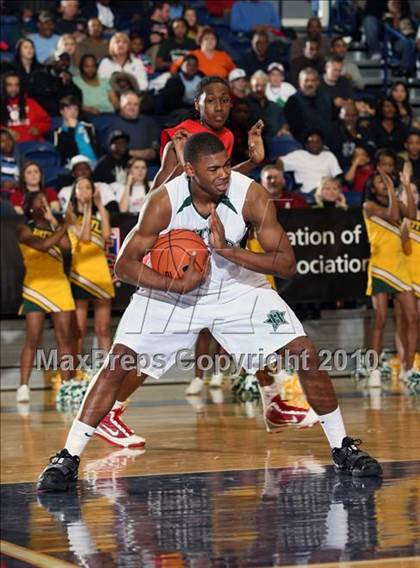 Thumbnail 2 in Butler vs Yates (T-Mobile Invitational) photogallery.
