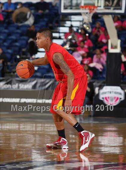 Thumbnail 2 in Butler vs Yates (T-Mobile Invitational) photogallery.