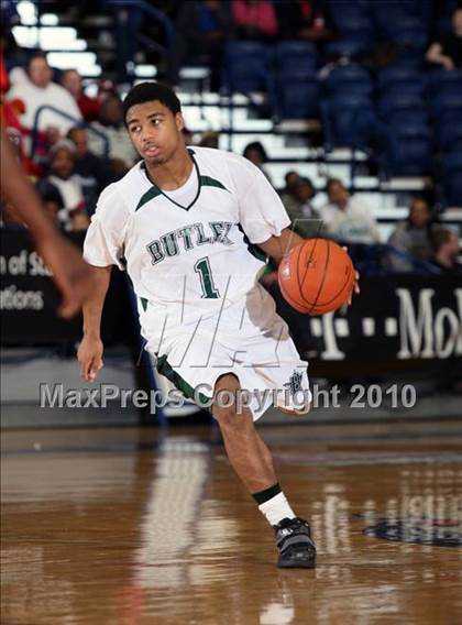 Thumbnail 3 in Butler vs Yates (T-Mobile Invitational) photogallery.