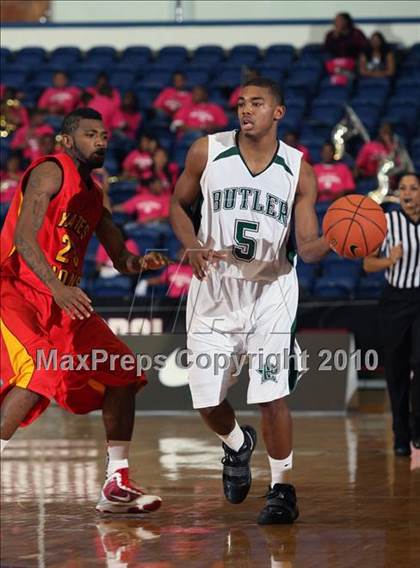 Thumbnail 3 in Butler vs Yates (T-Mobile Invitational) photogallery.