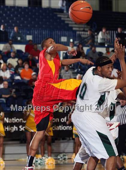 Thumbnail 2 in Butler vs Yates (T-Mobile Invitational) photogallery.