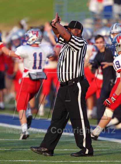 Thumbnail 1 in Westlake vs. Plano West (UIL 5A Divison 2 Quarterfinal) photogallery.