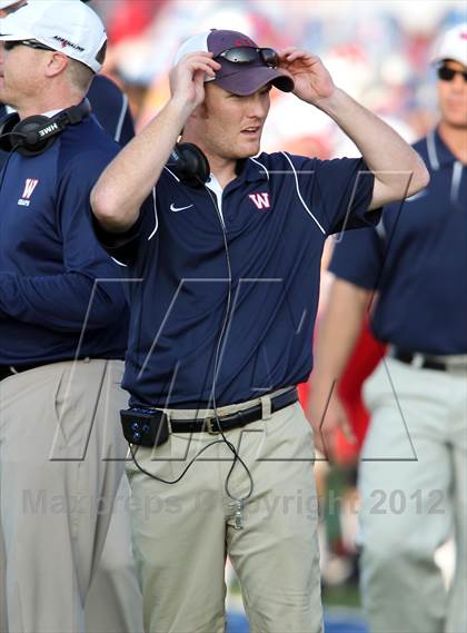 Thumbnail 1 in Westlake vs. Plano West (UIL 5A Divison 2 Quarterfinal) photogallery.
