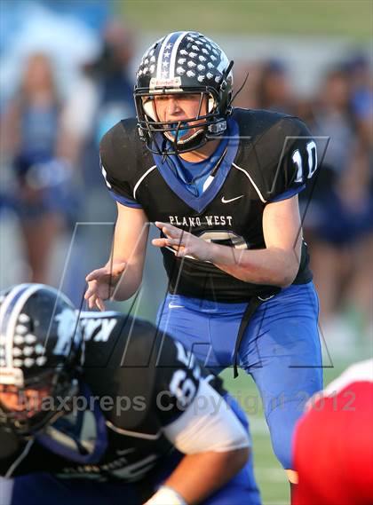 Thumbnail 3 in Westlake vs. Plano West (UIL 5A Divison 2 Quarterfinal) photogallery.