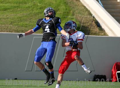 Thumbnail 2 in Westlake vs. Plano West (UIL 5A Divison 2 Quarterfinal) photogallery.