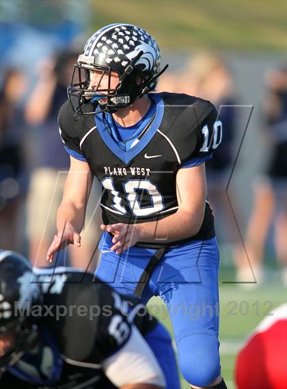 Thumbnail 2 in Westlake vs. Plano West (UIL 5A Divison 2 Quarterfinal) photogallery.