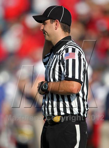 Thumbnail 1 in Westlake vs. Plano West (UIL 5A Divison 2 Quarterfinal) photogallery.