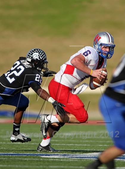 Thumbnail 2 in Westlake vs. Plano West (UIL 5A Divison 2 Quarterfinal) photogallery.