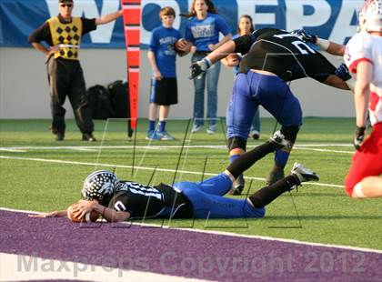 Thumbnail 2 in Westlake vs. Plano West (UIL 5A Divison 2 Quarterfinal) photogallery.