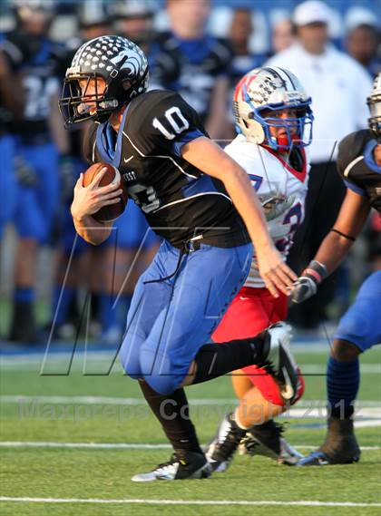 Thumbnail 2 in Westlake vs. Plano West (UIL 5A Divison 2 Quarterfinal) photogallery.