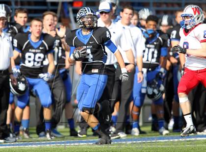 Thumbnail 1 in Westlake vs. Plano West (UIL 5A Divison 2 Quarterfinal) photogallery.