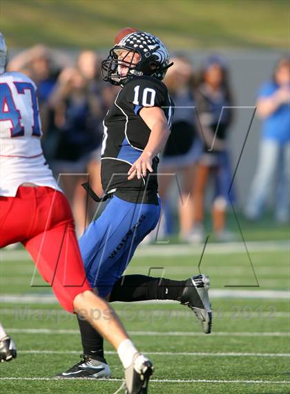 Thumbnail 2 in Westlake vs. Plano West (UIL 5A Divison 2 Quarterfinal) photogallery.