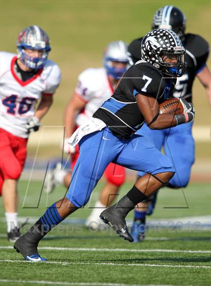 Thumbnail 1 in Westlake vs. Plano West (UIL 5A Divison 2 Quarterfinal) photogallery.