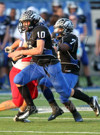 Thumbnail 1 in Westlake vs. Plano West (UIL 5A Divison 2 Quarterfinal) photogallery.