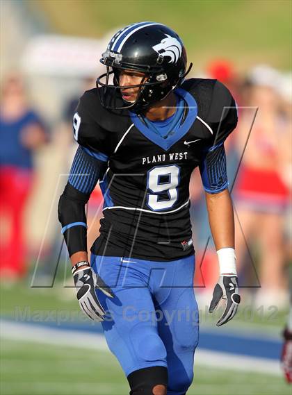 Thumbnail 3 in Westlake vs. Plano West (UIL 5A Divison 2 Quarterfinal) photogallery.