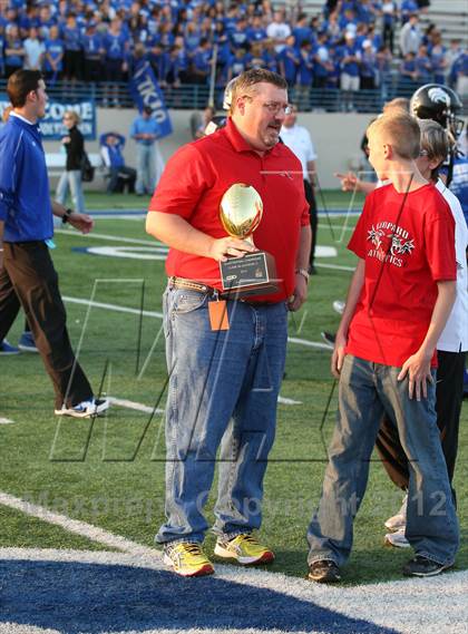 Thumbnail 1 in Westlake vs. Plano West (UIL 5A Divison 2 Quarterfinal) photogallery.