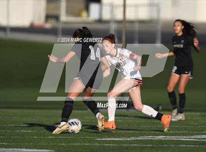 Thumbnail 3 in Chaminade @ Foothill (CIF SS Division 3 Round 2) photogallery.