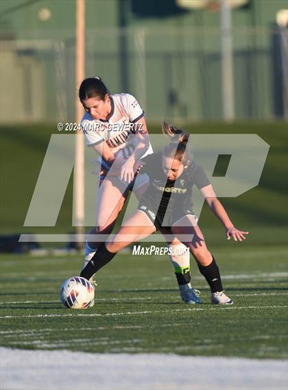 Thumbnail 3 in Chaminade @ Foothill (CIF SS Division 3 Round 2) photogallery.
