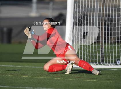 Thumbnail 3 in Chaminade @ Foothill (CIF SS Division 3 Round 2) photogallery.