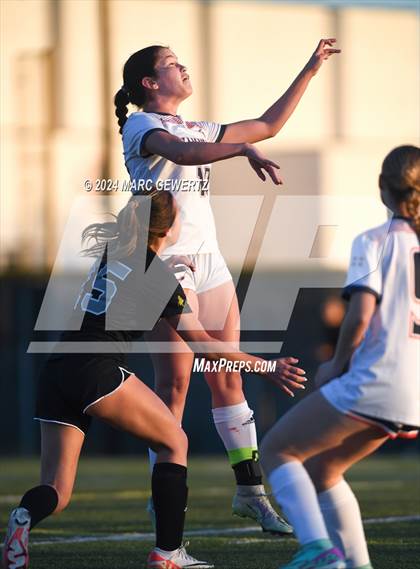 Thumbnail 2 in Chaminade @ Foothill (CIF SS Division 3 Round 2) photogallery.