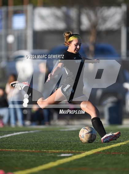 Thumbnail 2 in Chaminade @ Foothill (CIF SS Division 3 Round 2) photogallery.
