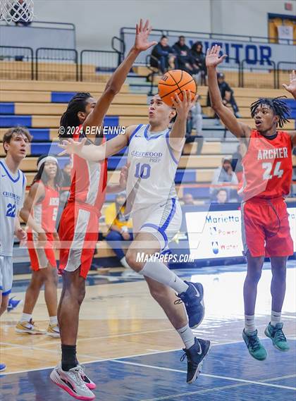 Thumbnail 2 in Archer vs. Crestwood Prep Canada (Lemon Street Classic) photogallery.