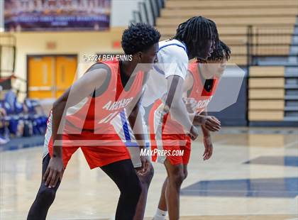 Thumbnail 2 in Archer vs. Crestwood Prep Canada (Lemon Street Classic) photogallery.