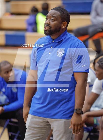 Thumbnail 1 in Archer vs. Crestwood Prep Canada (Lemon Street Classic) photogallery.