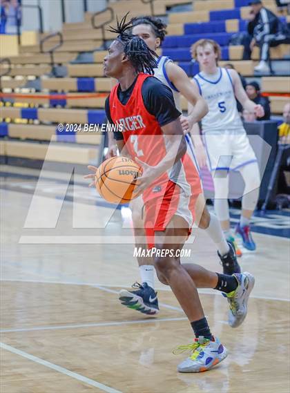 Thumbnail 1 in Archer vs. Crestwood Prep Canada (Lemon Street Classic) photogallery.