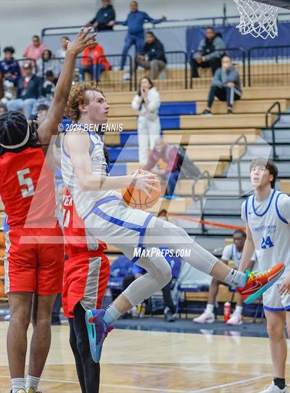 Thumbnail 1 in Archer vs. Crestwood Prep Canada (Lemon Street Classic) photogallery.