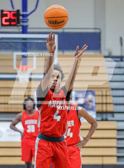 Thumbnail 3 in Archer vs. Crestwood Prep Canada (Lemon Street Classic) photogallery.