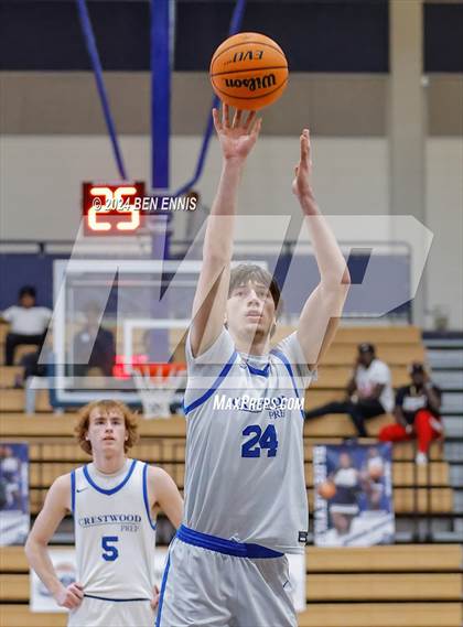 Thumbnail 3 in Archer vs. Crestwood Prep Canada (Lemon Street Classic) photogallery.