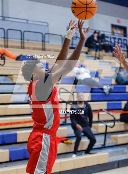 Thumbnail 1 in Archer vs. Crestwood Prep Canada (Lemon Street Classic) photogallery.