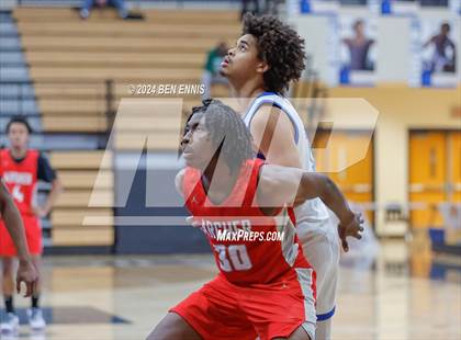 Thumbnail 1 in Archer vs. Crestwood Prep Canada (Lemon Street Classic) photogallery.