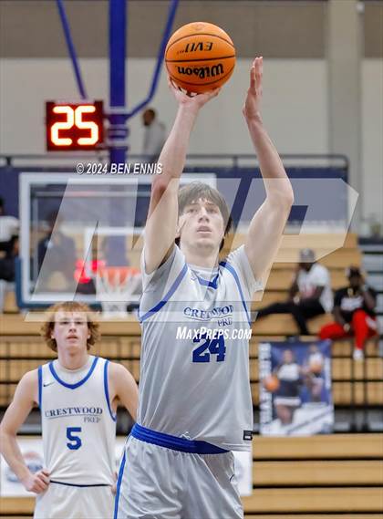 Thumbnail 1 in Archer vs. Crestwood Prep Canada (Lemon Street Classic) photogallery.