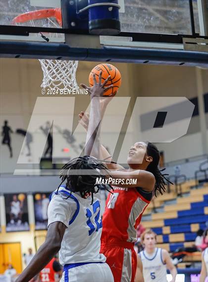 Thumbnail 3 in Archer vs. Crestwood Prep Canada (Lemon Street Classic) photogallery.