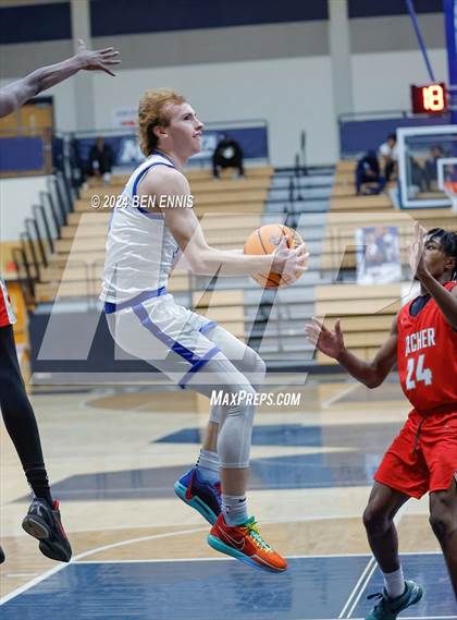 Thumbnail 1 in Archer vs. Crestwood Prep Canada (Lemon Street Classic) photogallery.