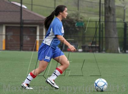 Thumbnail 2 in International vs Head-Royce  photogallery.