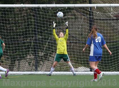 Thumbnail 3 in International vs Head-Royce  photogallery.