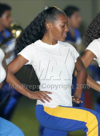 Thumbnail 2 in Crenshaw @ Narbonne (CIF LACS Playoffs) photogallery.