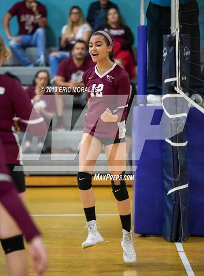 Thumbnail 3 in Kearny @ Monarch (D5 Play-In Round) photogallery.