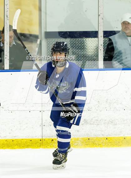 Thumbnail 1 in Avon @ New Canaan (CIAC Semifinals) photogallery.