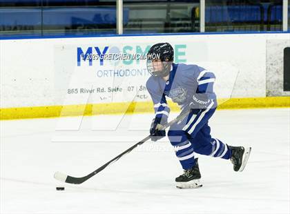 Thumbnail 2 in Avon @ New Canaan (CIAC Semifinals) photogallery.