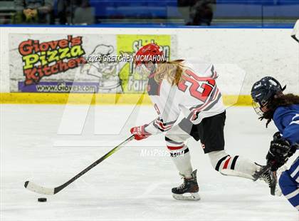 Thumbnail 1 in Avon @ New Canaan (CIAC Semifinals) photogallery.