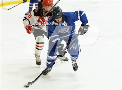 Thumbnail 1 in Avon @ New Canaan (CIAC Semifinals) photogallery.