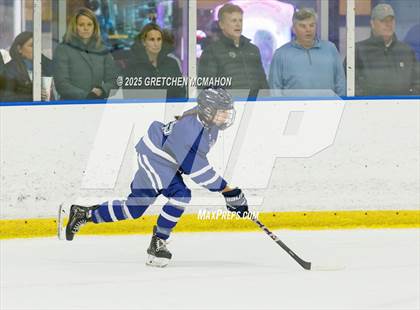Thumbnail 1 in Avon @ New Canaan (CIAC Semifinals) photogallery.