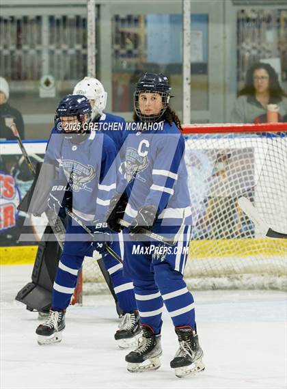 Thumbnail 2 in Avon @ New Canaan (CIAC Semifinals) photogallery.
