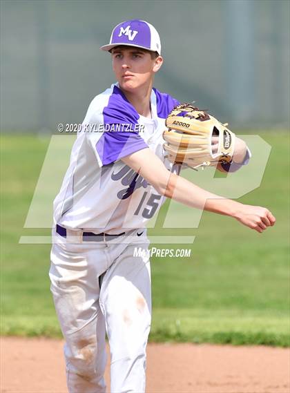 Thumbnail 2 in Honey Grove vs Mt. Vernon (Blue Ridge Tournament) photogallery.